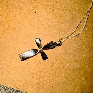 Silver twisted Cross necklace